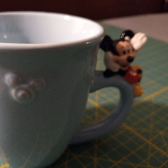 The Disney Store Mickey Mouse on Handle  mug kitsch Grandmacore Movies cartoons - Picture 2 of 6